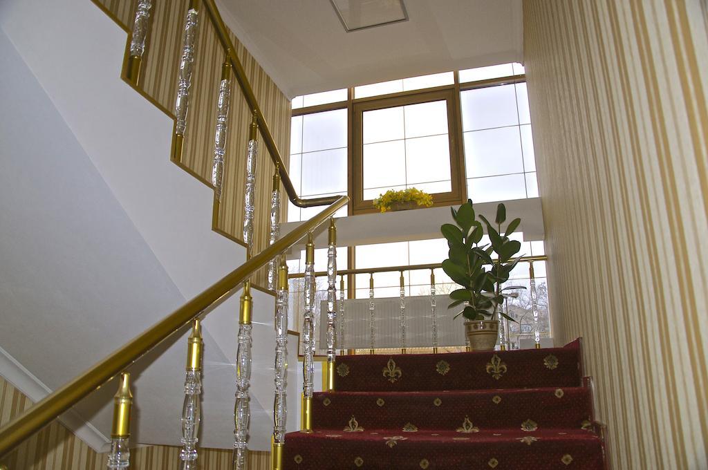 Slava Hotel Zaporizhia Eksteriør bilde