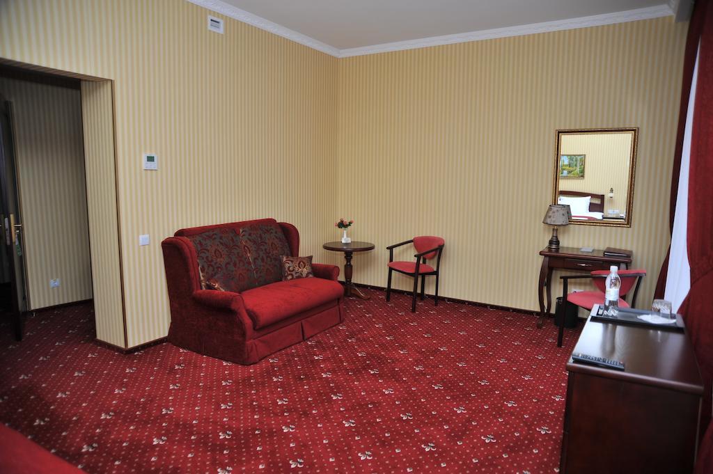 Slava Hotel Zaporizhia Eksteriør bilde
