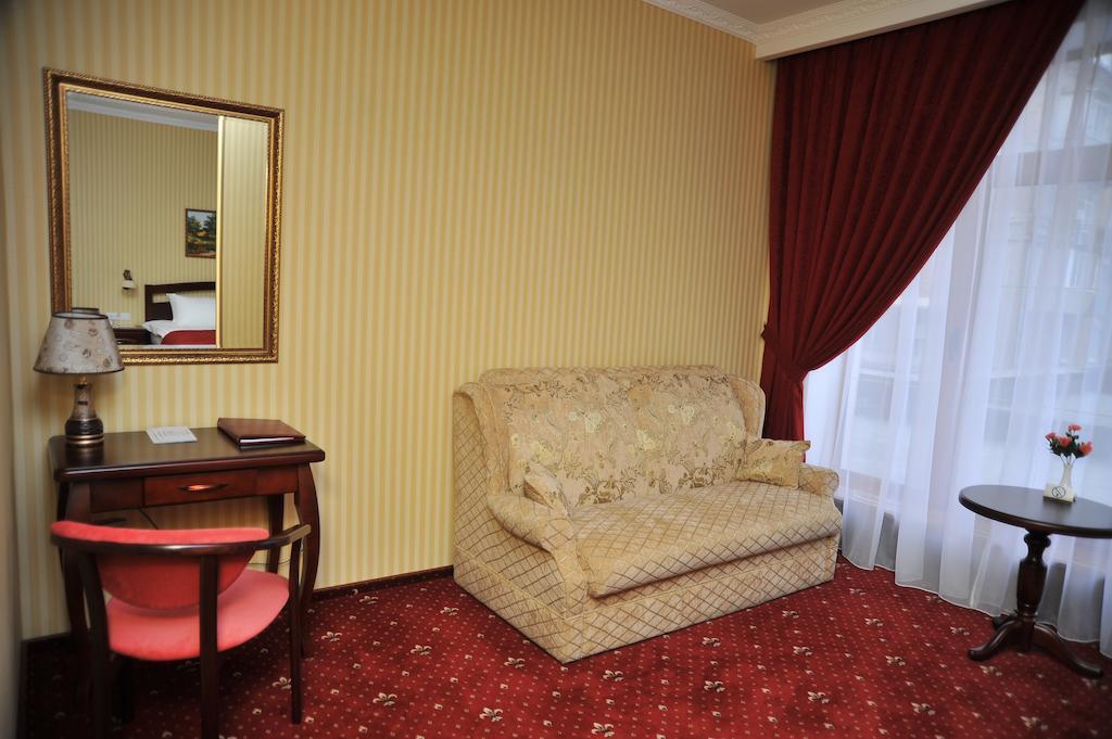 Slava Hotel Zaporizhia Eksteriør bilde
