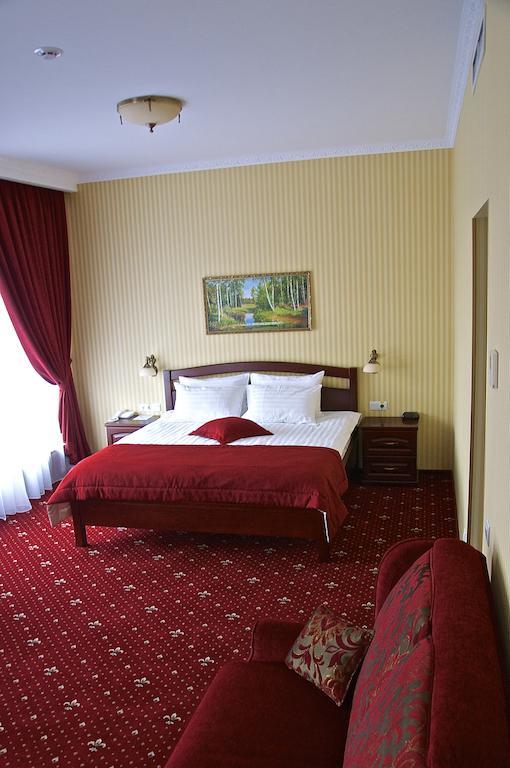 Slava Hotel Zaporizhia Eksteriør bilde