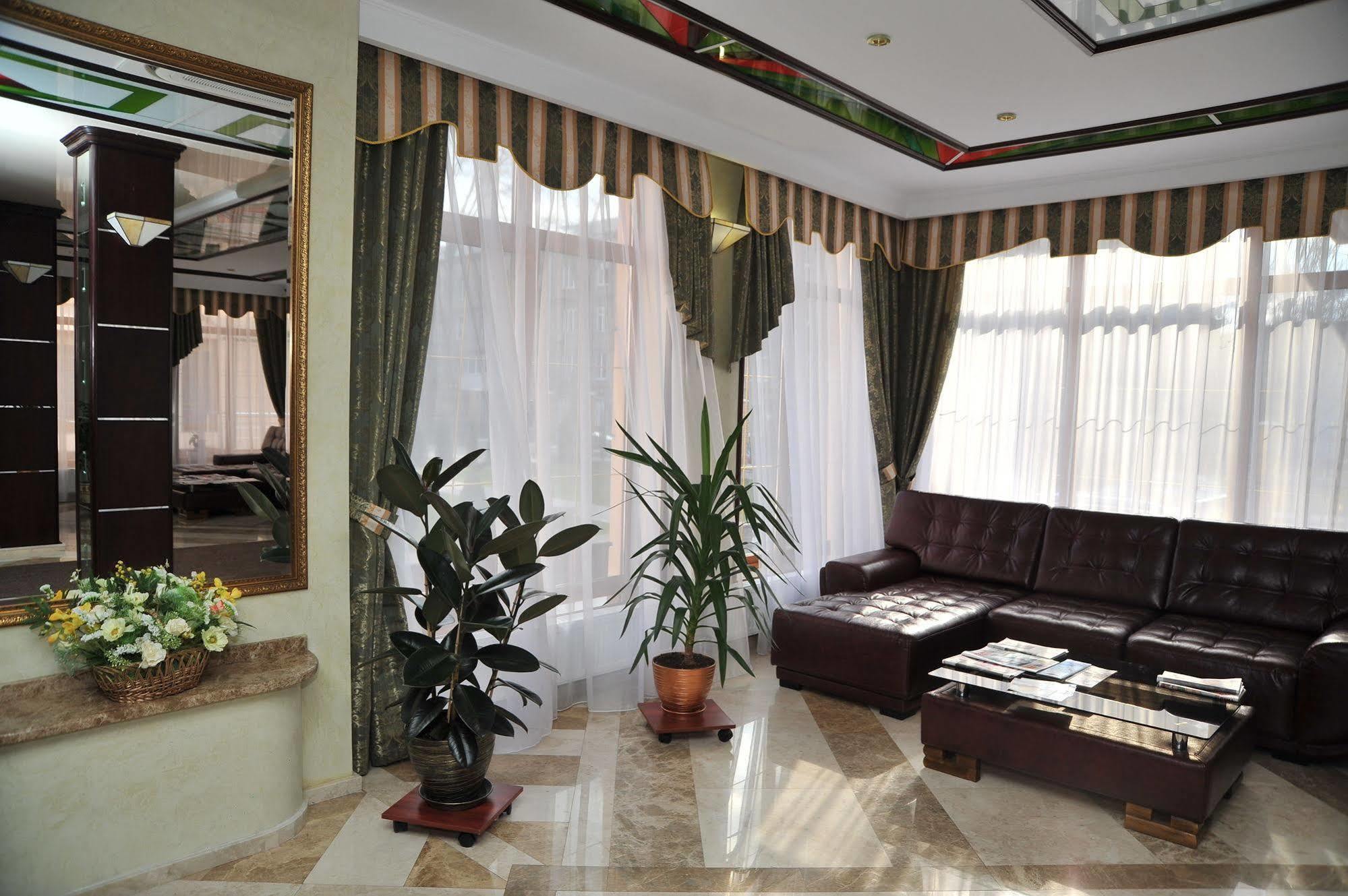 Slava Hotel Zaporizhia Eksteriør bilde