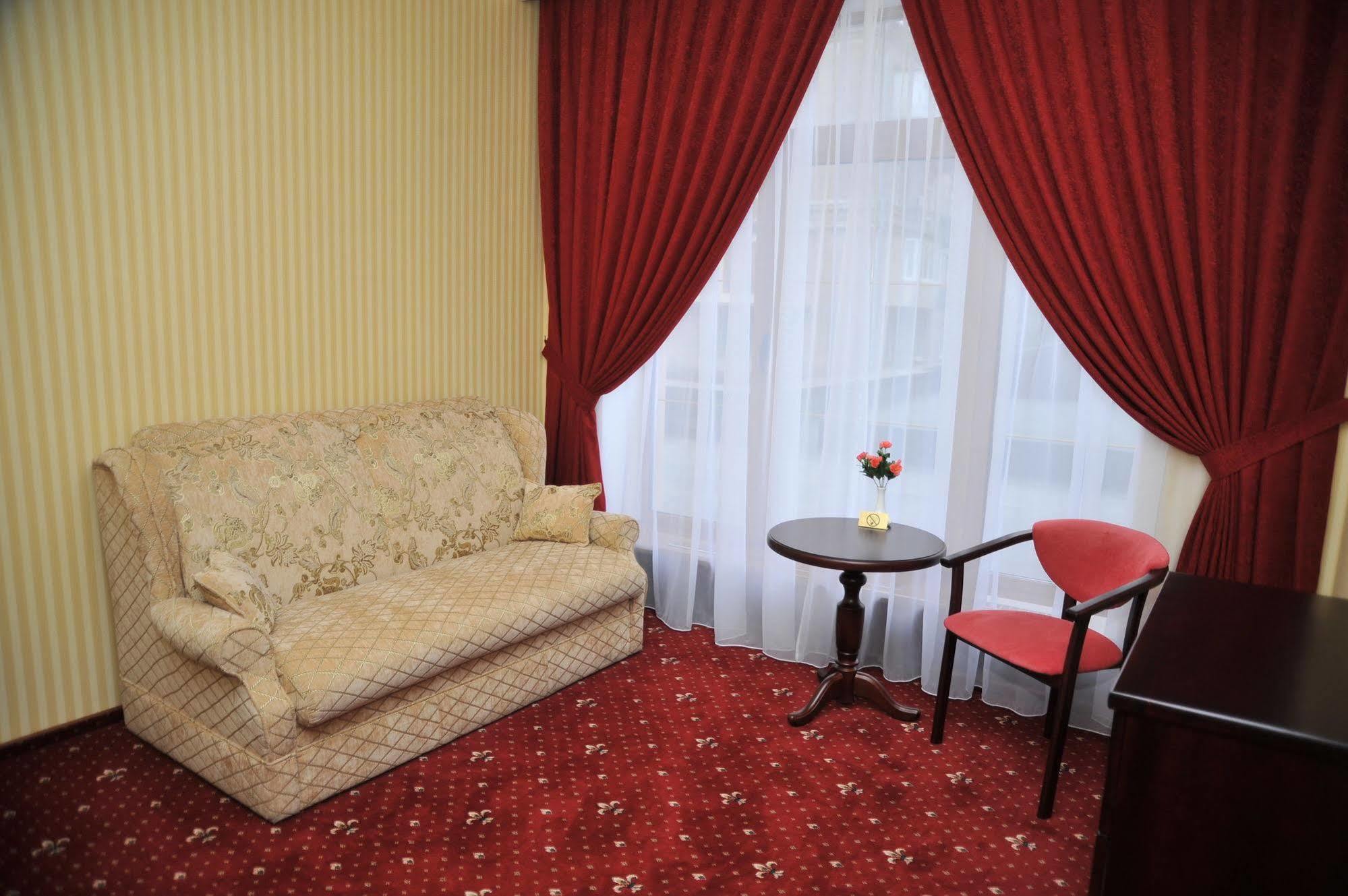 Slava Hotel Zaporizhia Eksteriør bilde