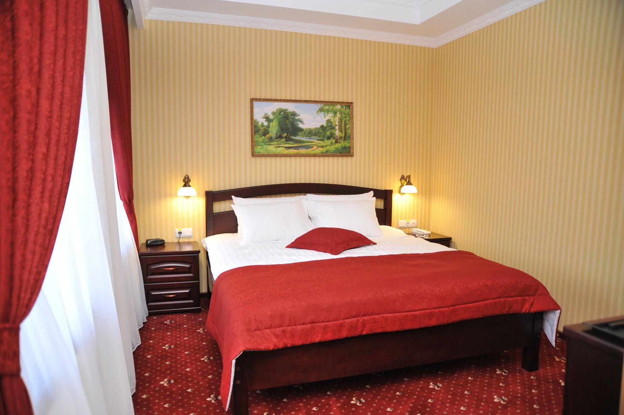 Slava Hotel Zaporizhia Eksteriør bilde
