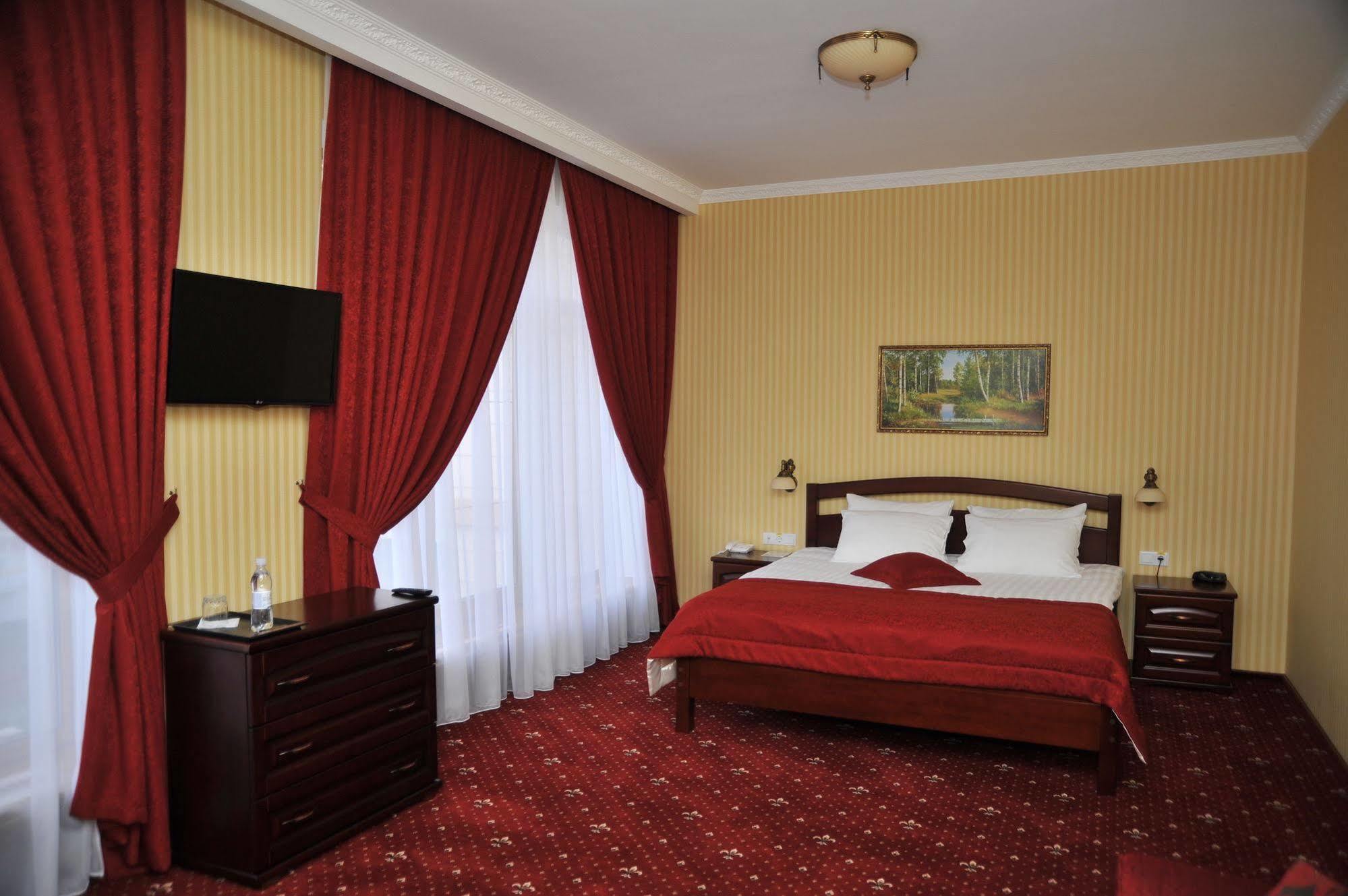 Slava Hotel Zaporizhia Eksteriør bilde